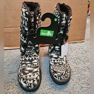 SANUK HORIZON AZTEC BOOTS BLACK/WHITE YOGA MAT SIDEWALK SURFER NEW SIZE 8